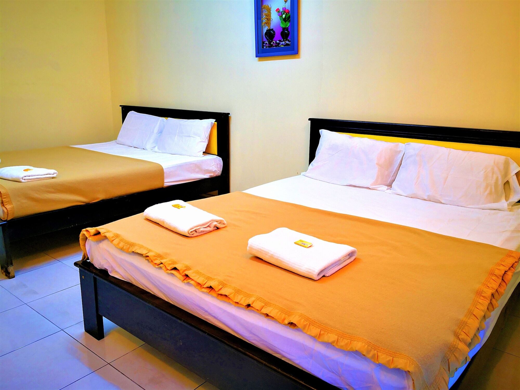 Zahaar Kn Hotel 2*